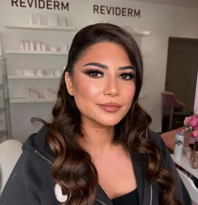 Smokey Eyes Make-up